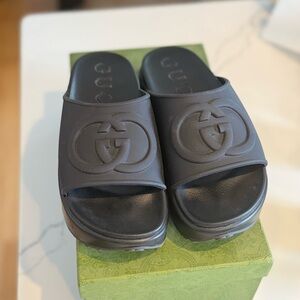 Gucci Black Embossed Logo Slides